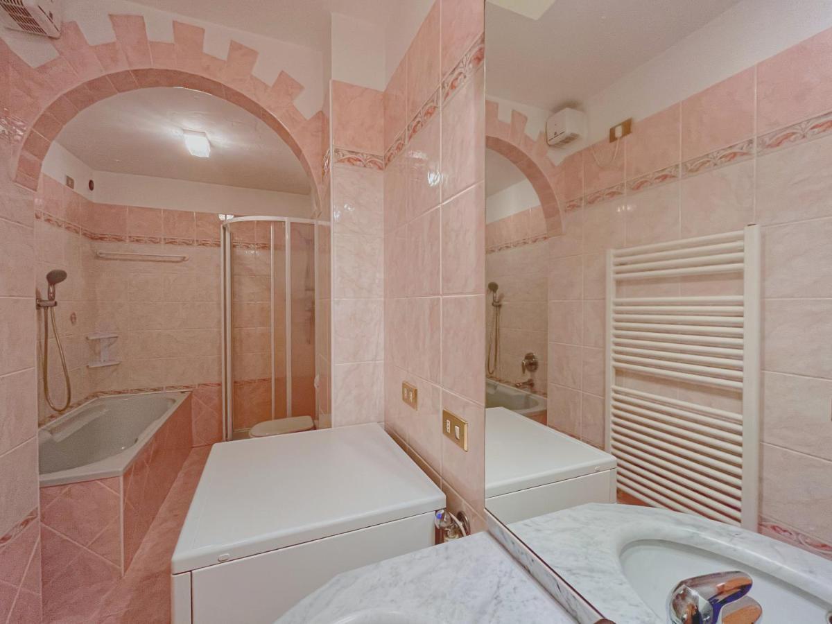 Casa Della Lepre Appartement Livigno Buitenkant foto